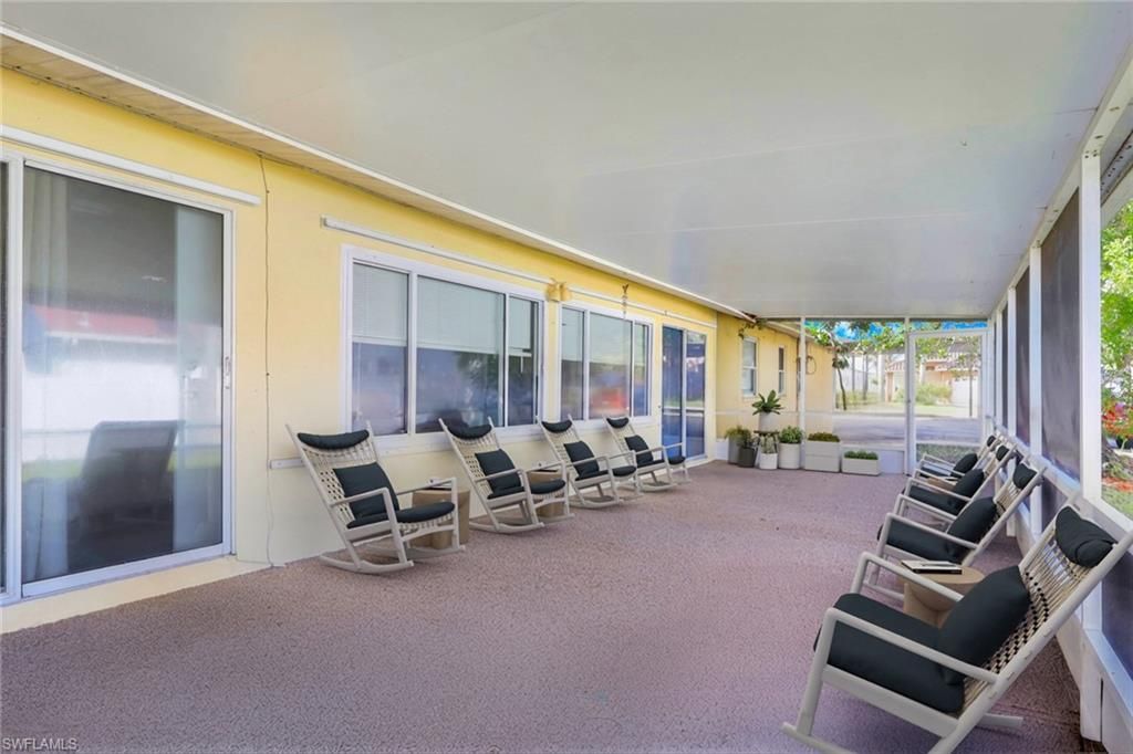 517 100th Ave N, Naples, FL 34108 Photo