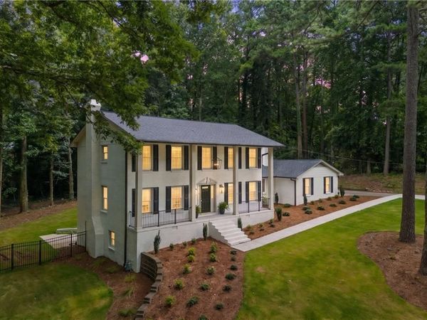 5004 Mountclaire Road , Tucker, GA 30087
