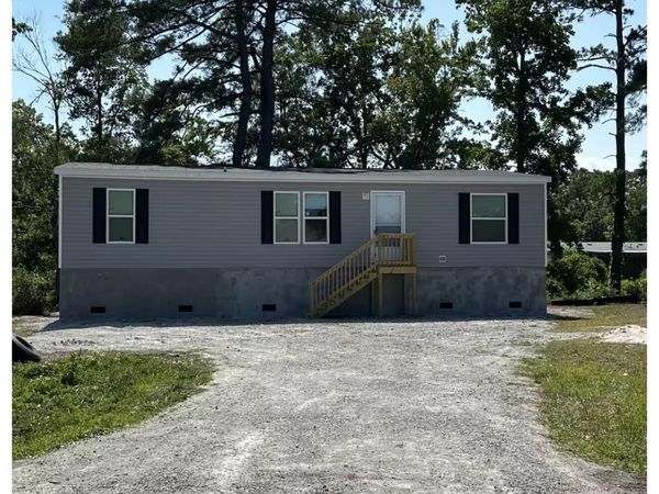 202 Gray Road, Newport, NC 28570