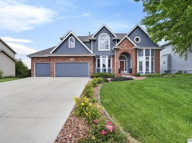 13501 S 22nd Street, Bellevue, NE 68123