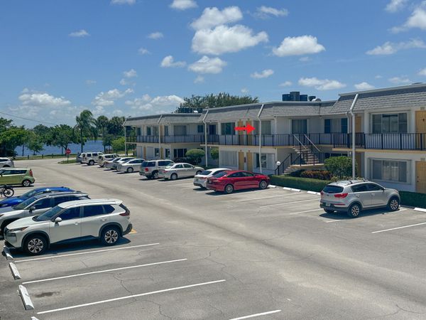 3240 Lake Osborne Drive, Unit 208, Lake Worth, FL 33461