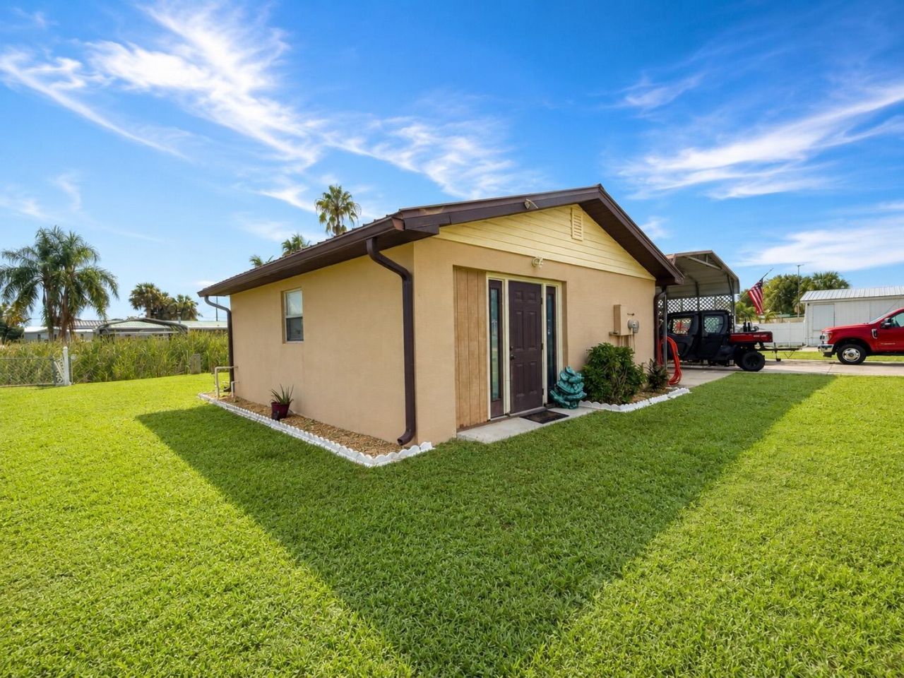 1095 Chobee Loop, Okeechobee, FL 34974 Photo