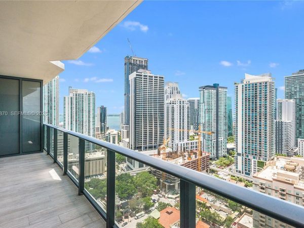55 SW 9 St , Unit 2805, Miami, FL 33129