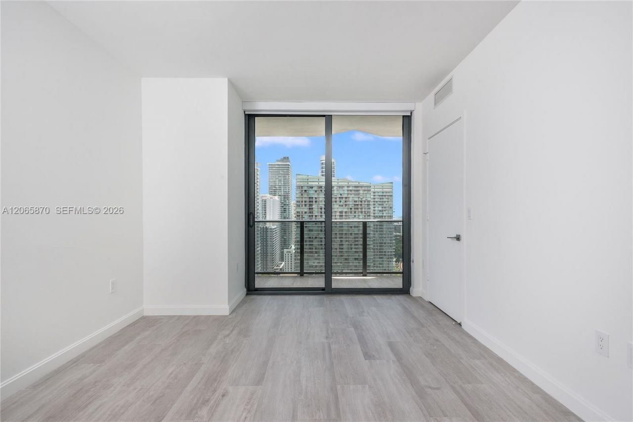 55 SW 9 St , Unit 2805, Miami, FL 33129 Photo