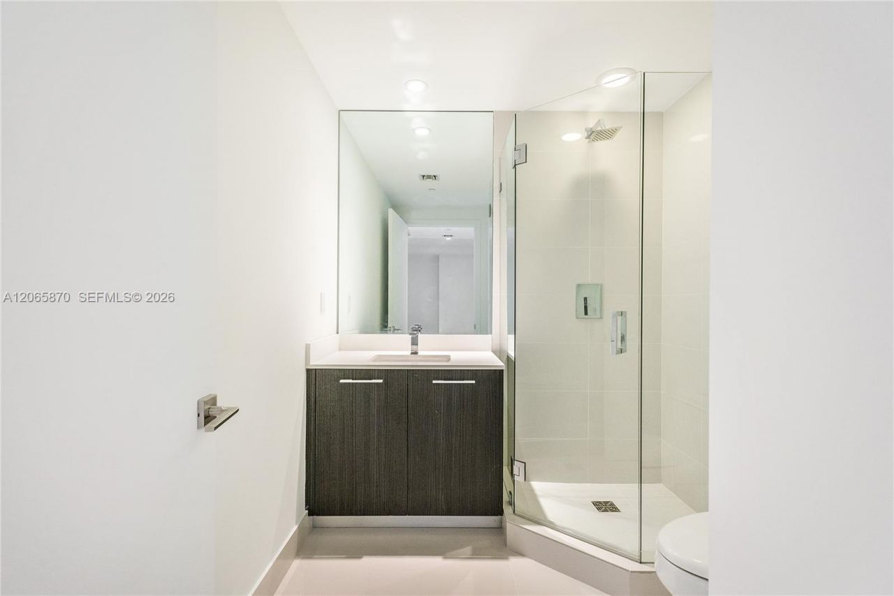 55 SW 9 St , Unit 2805, Miami, FL 33129 Photo