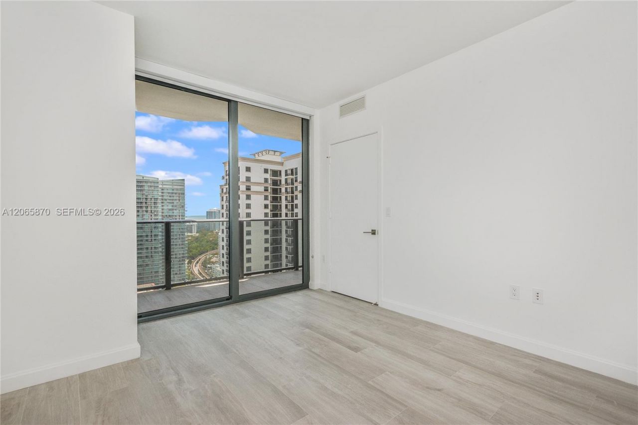 55 SW 9 St , Unit 2805, Miami, FL 33129 Photo