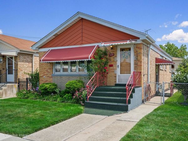 5403 S Lotus Avenue , Chicago, IL 60638