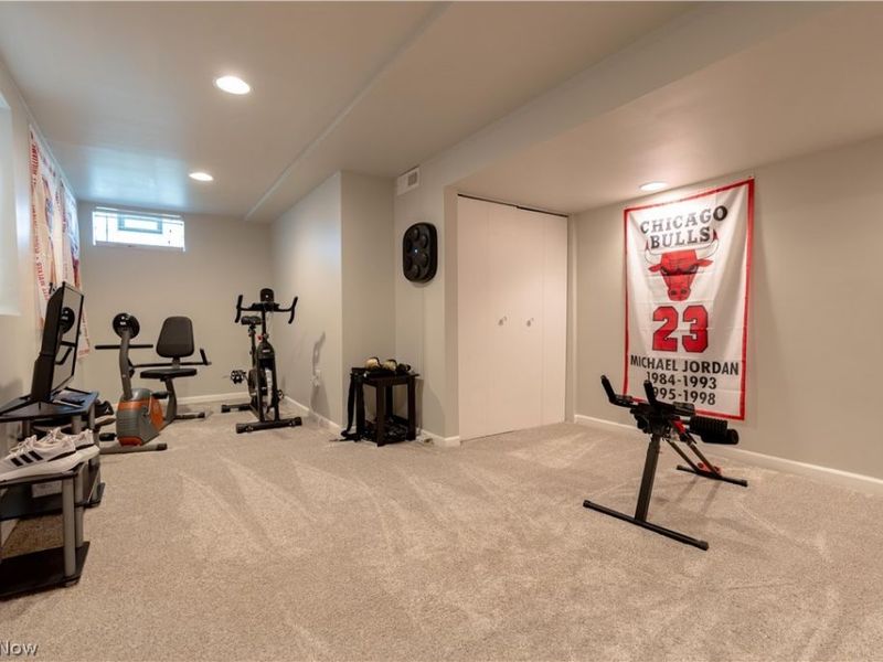 8238 N Casswell Circle NW, North Canton, OH 44720 Photo 31