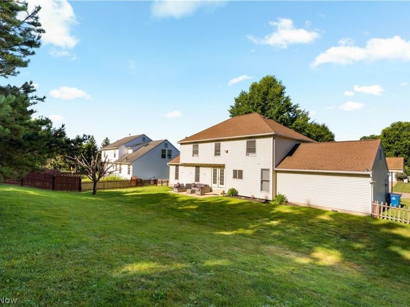8238 N Casswell Circle NW, North Canton, OH 44720 Photo 32