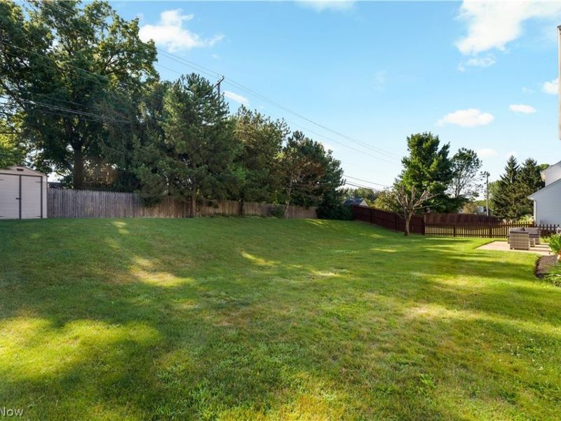 8238 N Casswell Circle NW, North Canton, OH 44720 Photo 34