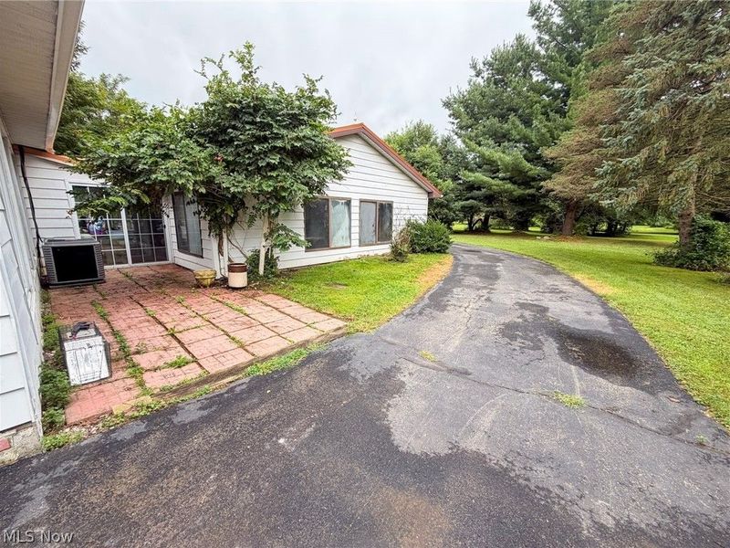 5679 Youngstown Kingsville Road NE, Cortland, OH 44410 Photo 34