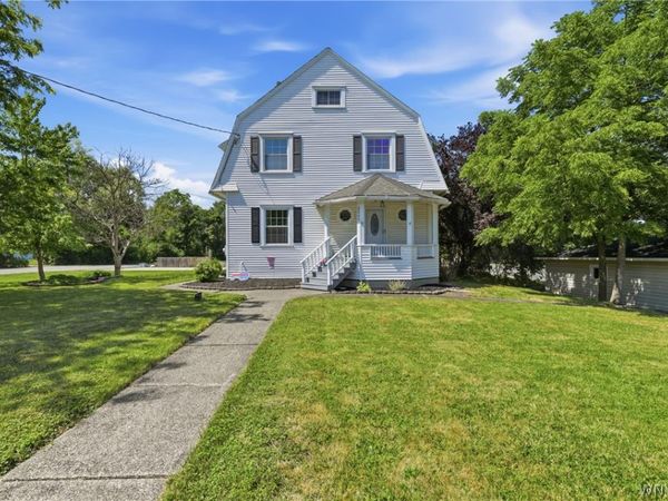 2545 Amsdell Road, Hamburg, NY 14075