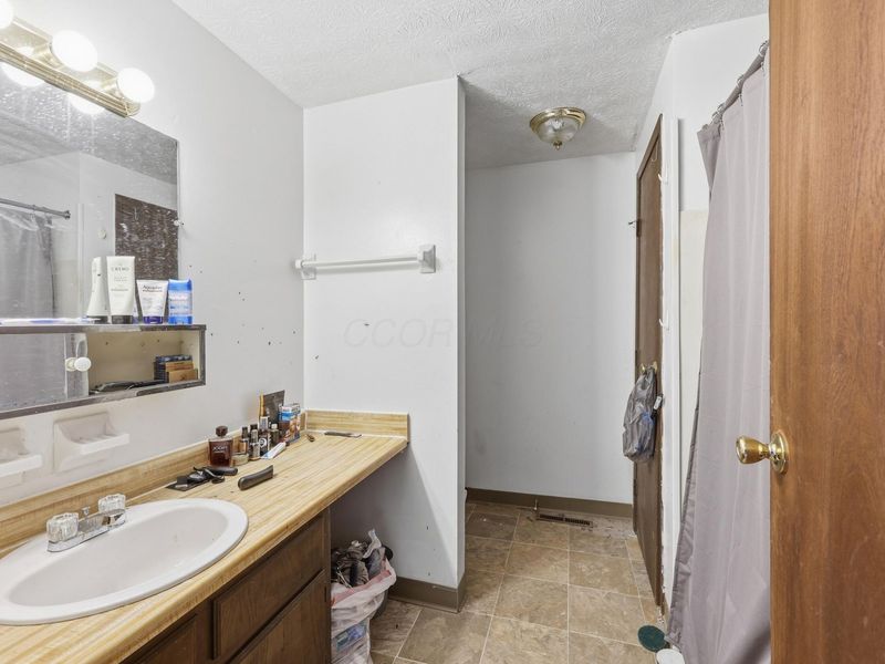 67 Merlin Drive , Westerville, OH 43081 Photo 13