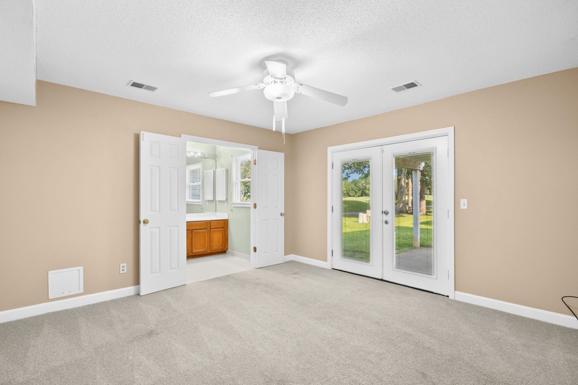 4546 Spyglass Dr. Photo 13