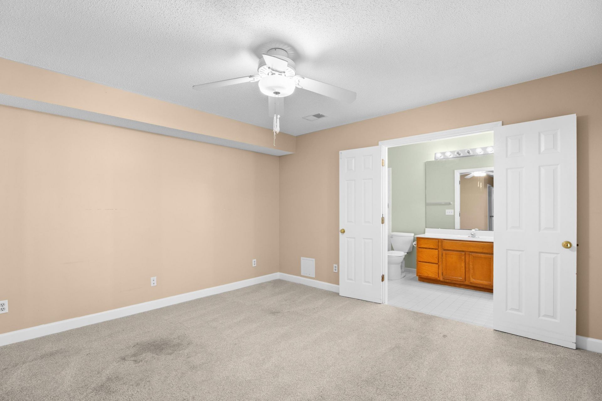 4546 Spyglass Dr. Photo 15