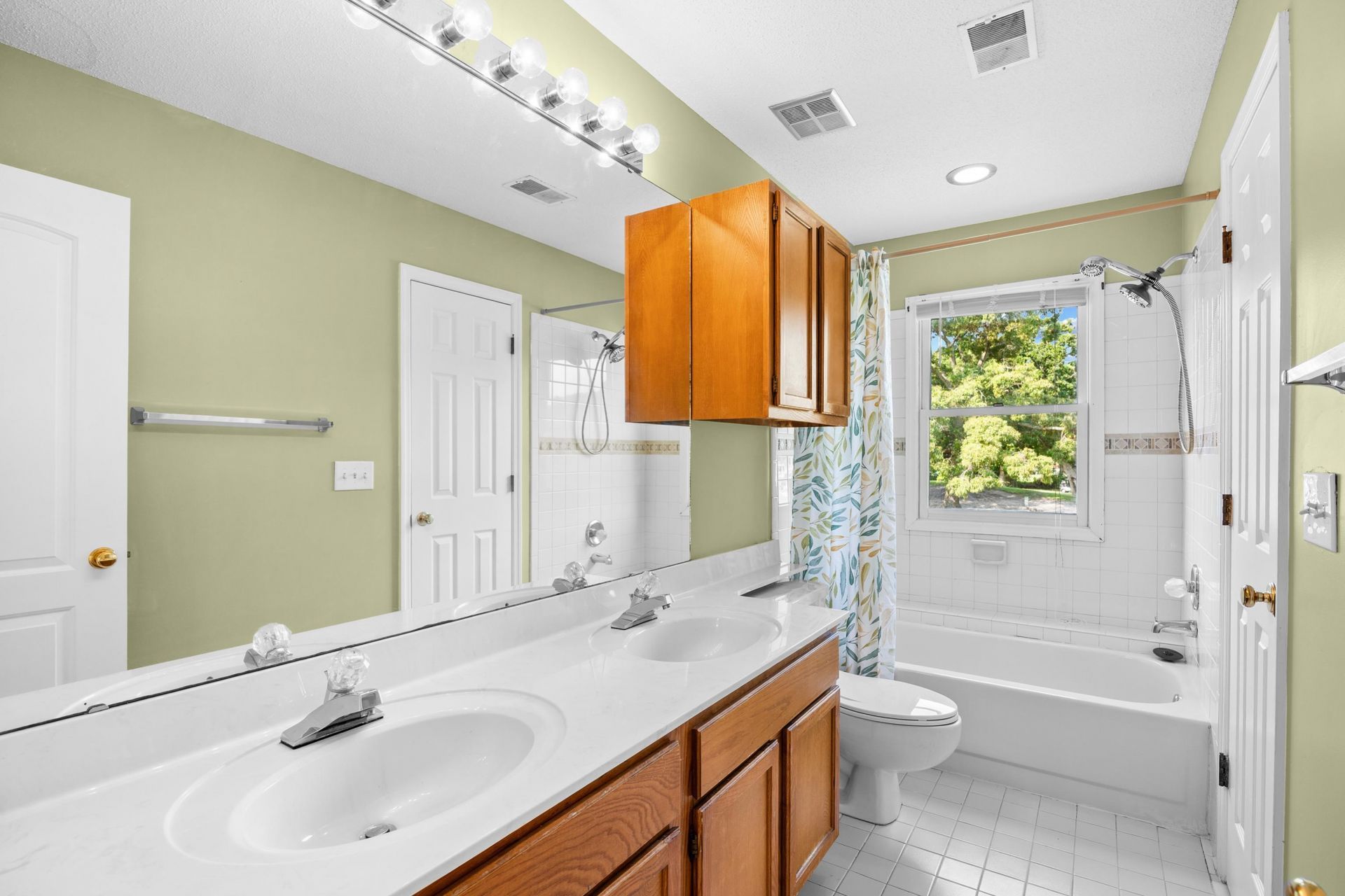 4546 Spyglass Dr. Photo 24