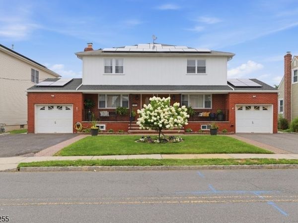29 N 8Th St, Kenilworth, NJ 07033