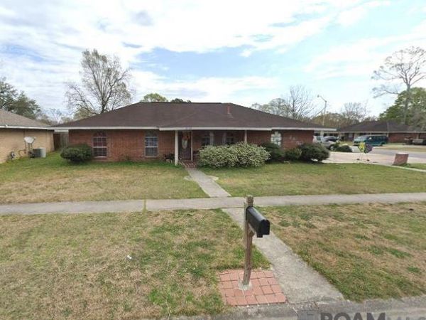 2002 Oak Grove Dr, Baton Rouge, LA 70815