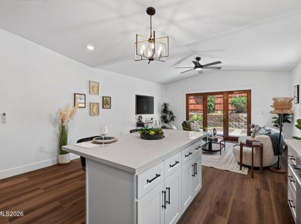 968 Pinewood Drive, Sparks, NV 89434 Photo