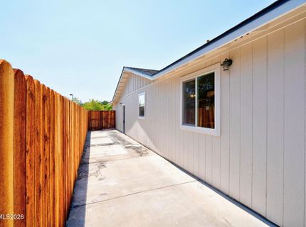 968 Pinewood Drive, Sparks, NV 89434 Photo