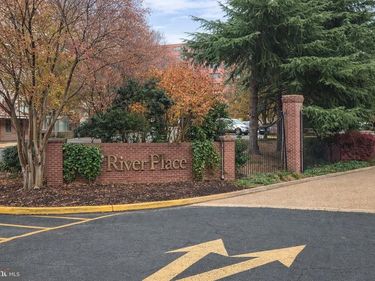 1121 ARLINGTON BOULEVARD, Unit 703, ARLINGTON, VA 22209