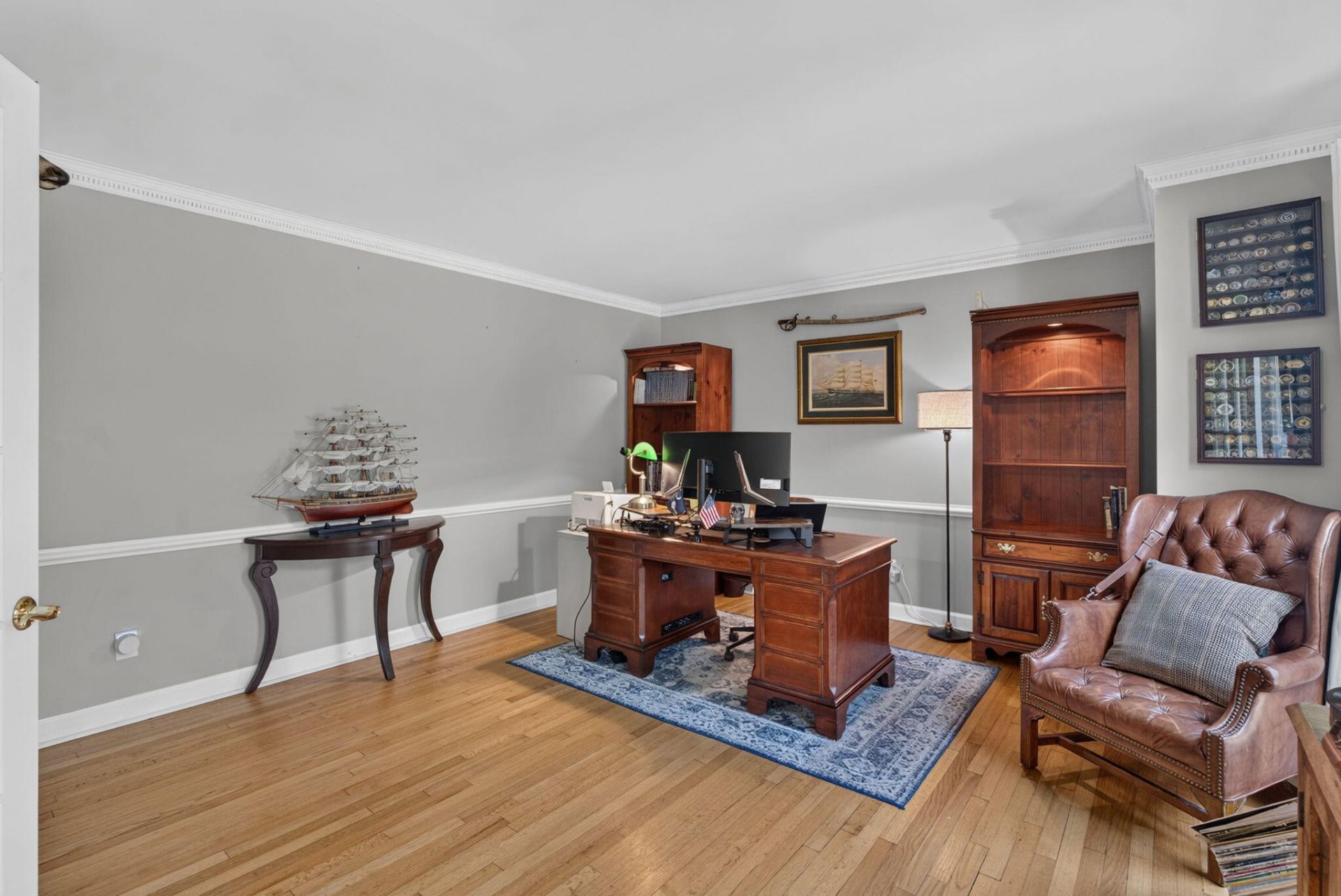 407 Huntington Road Photo 12