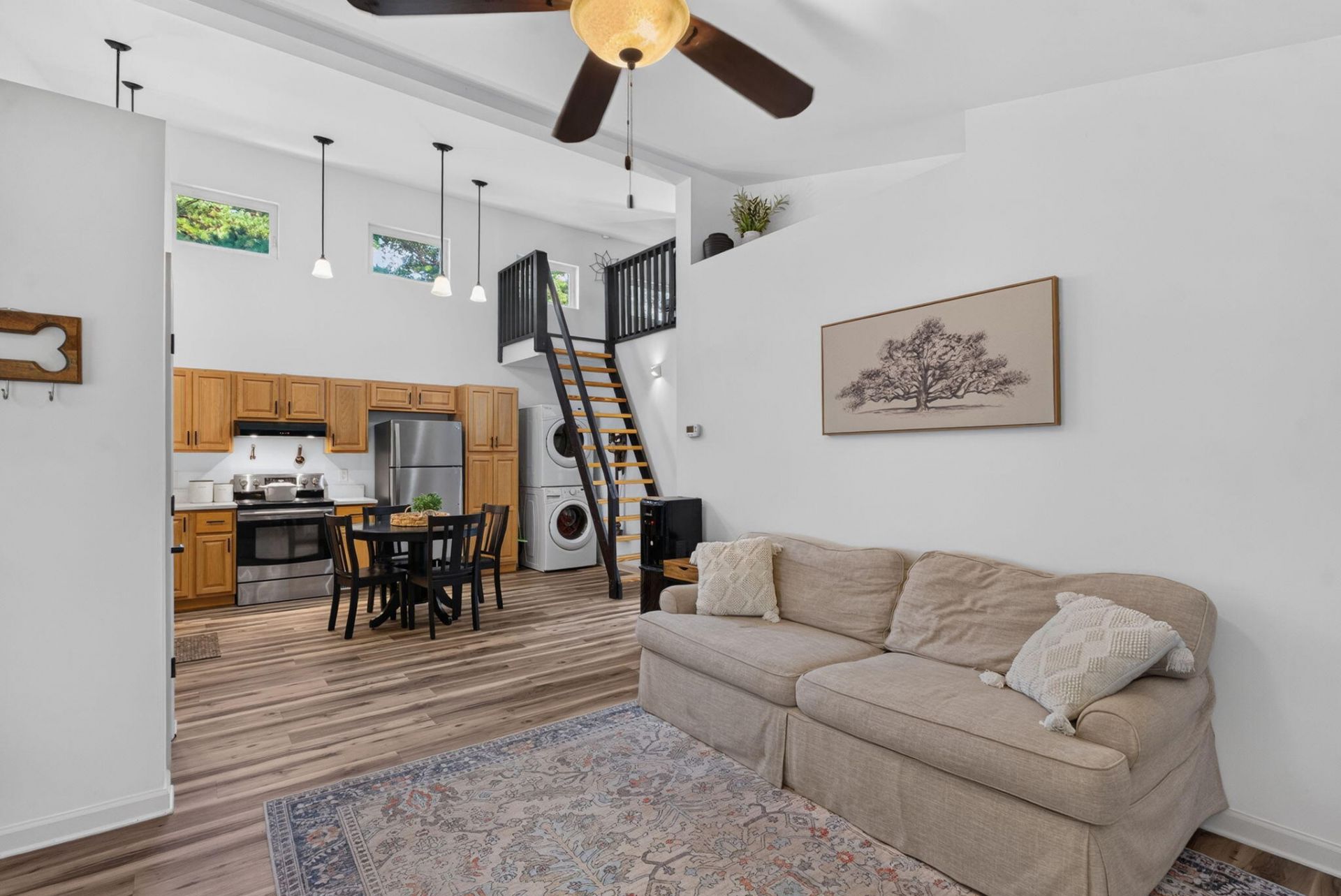 407 Huntington Road Photo 45