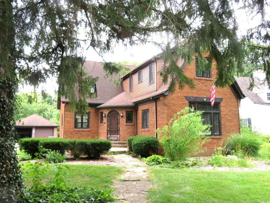 Main Photo