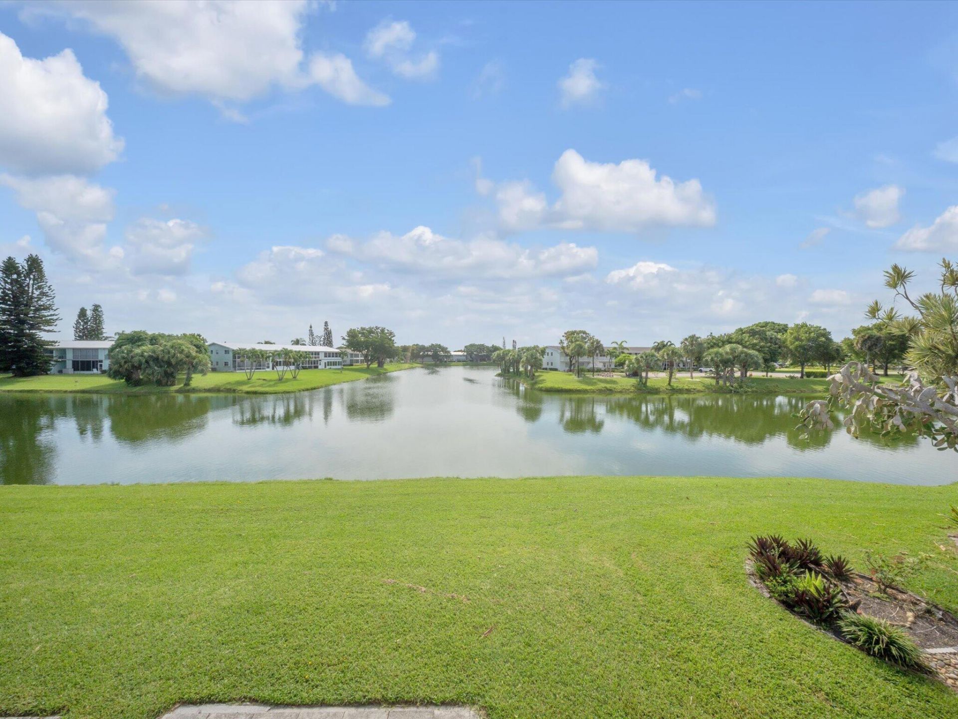 43 Berkshire B, West Palm Beach, FL 33417 Photo