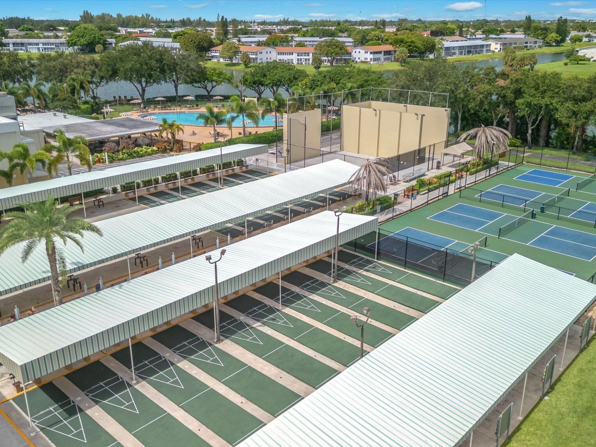 43 Berkshire B, West Palm Beach, FL 33417 Photo