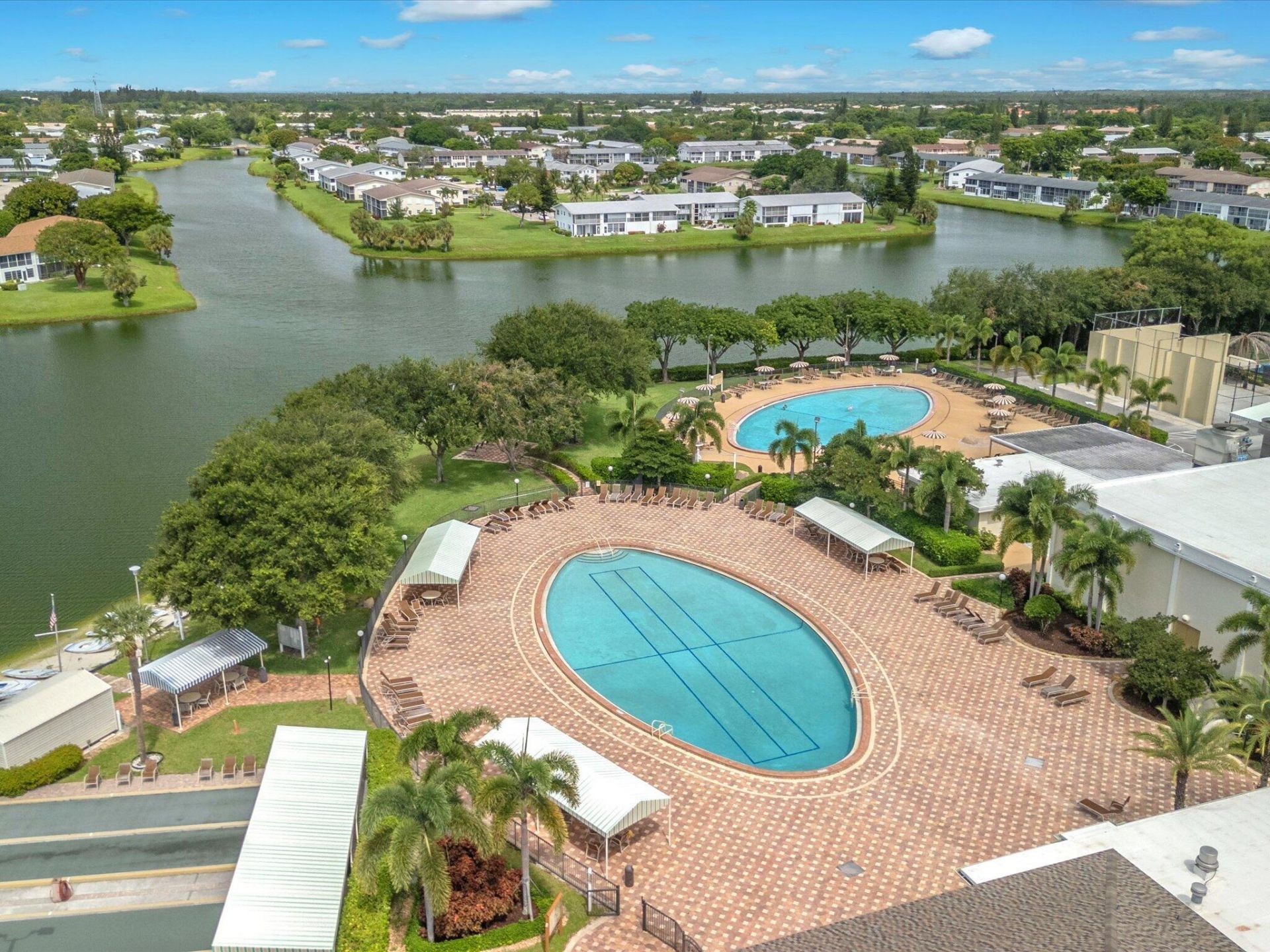 43 Berkshire B, West Palm Beach, FL 33417 Photo