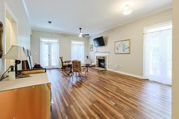 3034 Oak Grove Bend photo 4