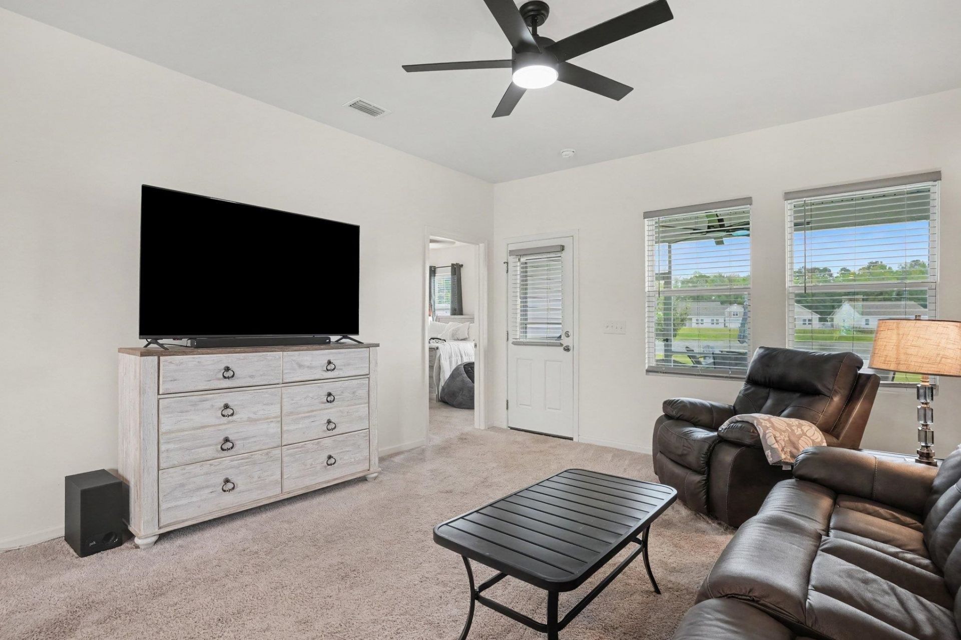 161 Linares St. Photo 11
