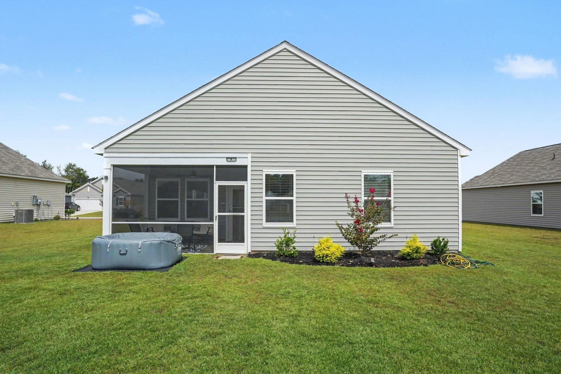 161 Linares St. Photo 21