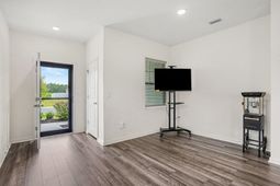 161 Linares St. photo 4