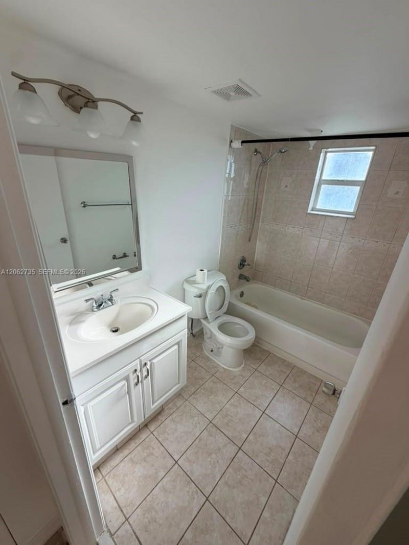 12193 Royal Palm Blvd, Unit 1A, Coral Springs, FL 33065 Photo