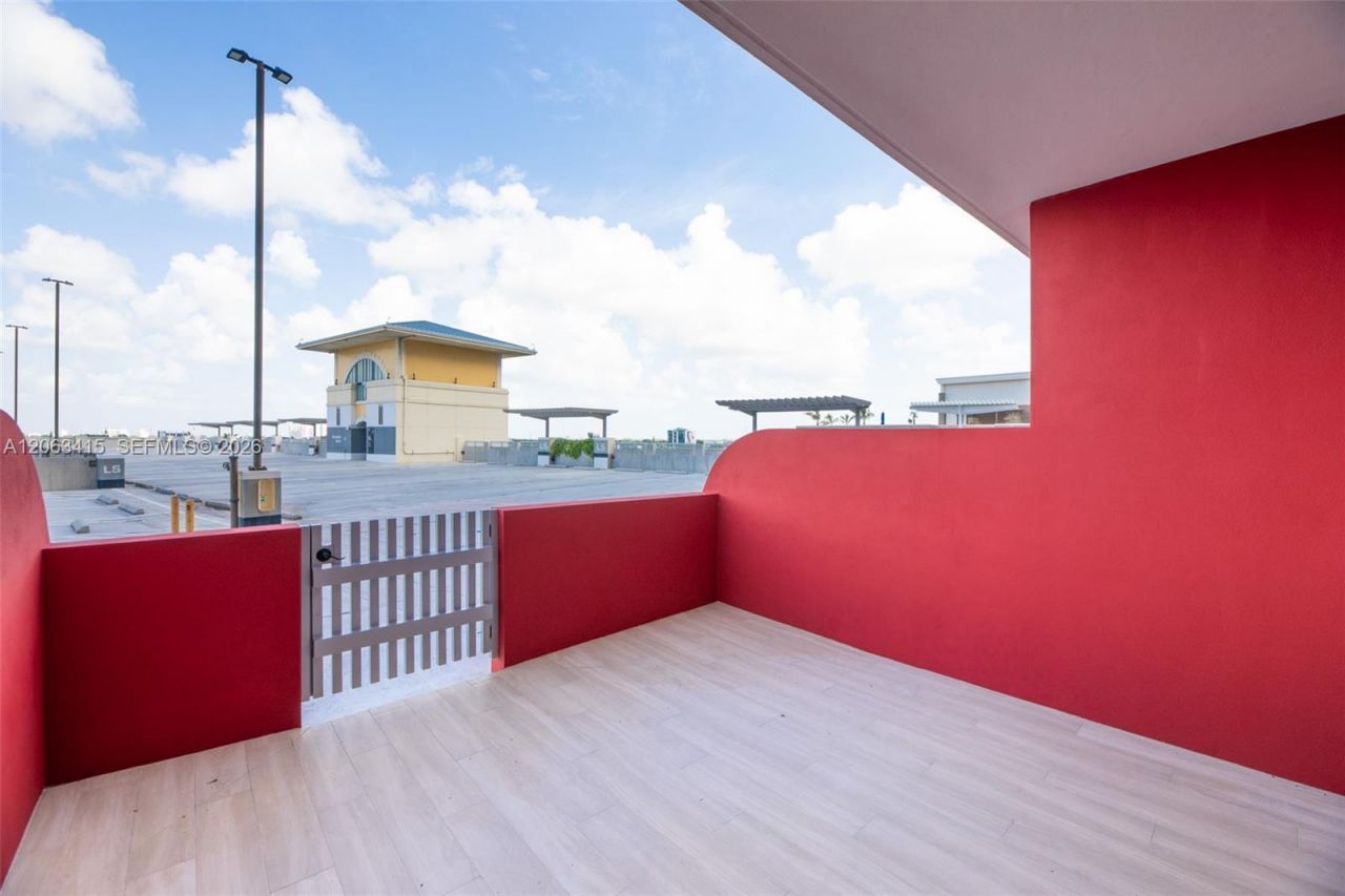 90 NE 32nd St, Unit 516, Miami, FL 33137 Photo