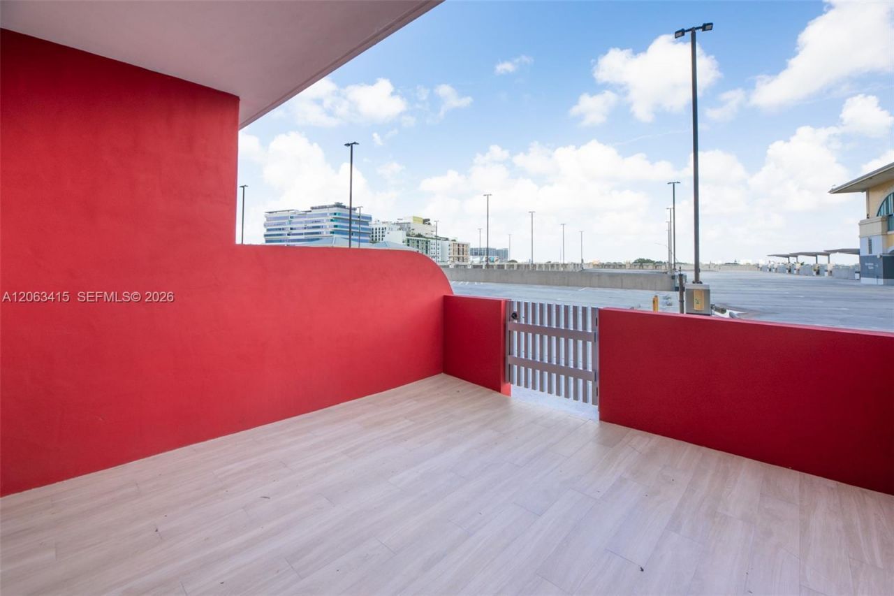 90 NE 32nd St, Unit 516, Miami, FL 33137 Photo