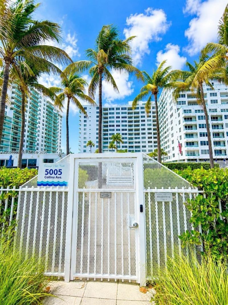 5005 Collins Ave, Unit 616, Miami Beach, FL 33140 Photo
