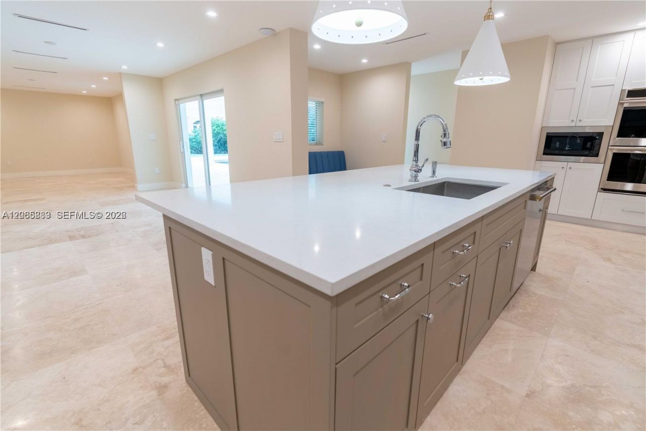 4150 Monserrate St , Unit 4150, Coral Gables, FL 33146 Photo