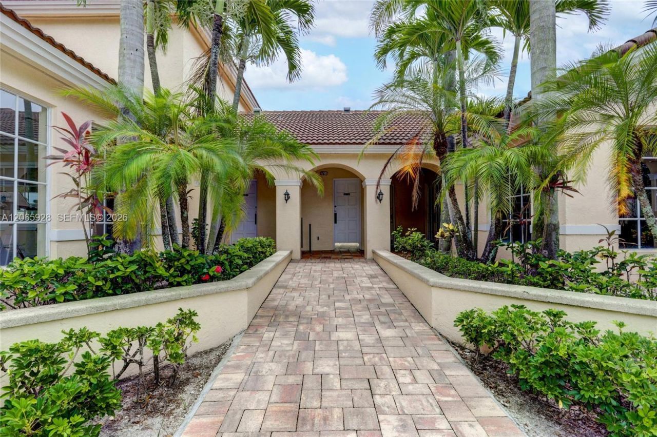 1749 Village Blvd , Unit 304, West Palm Beach, FL 33409 Photo