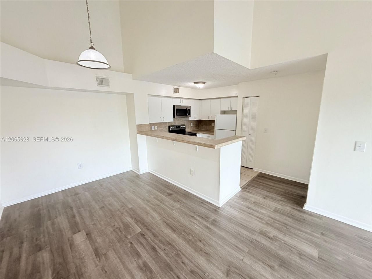 1749 Village Blvd , Unit 304, West Palm Beach, FL 33409 Photo