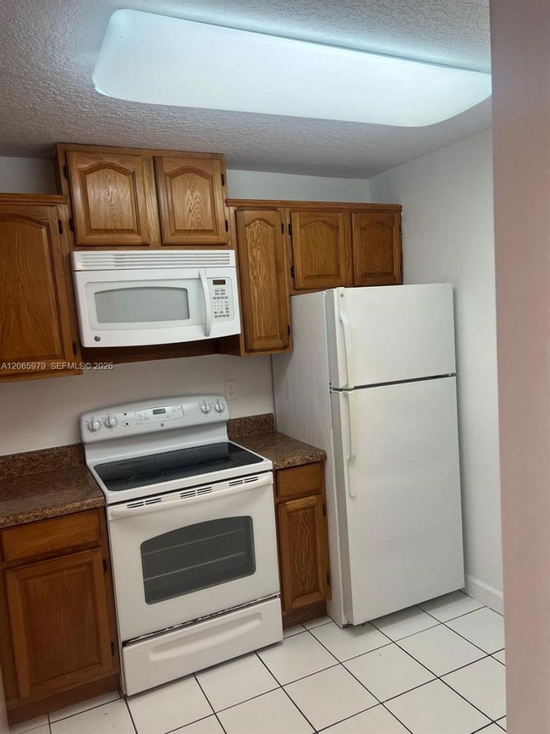 3399 Foxcroft Rd , Unit 114, Miramar, FL 33025 Photo