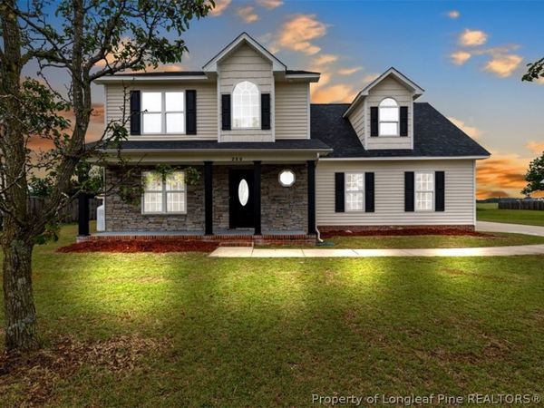 280 Sunflower Street, Raeford, NC 28376