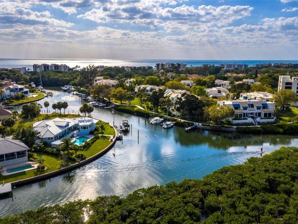 1906 HARBOURSIDE DRIVE , Unit 304, LONGBOAT KEY, FL 34228