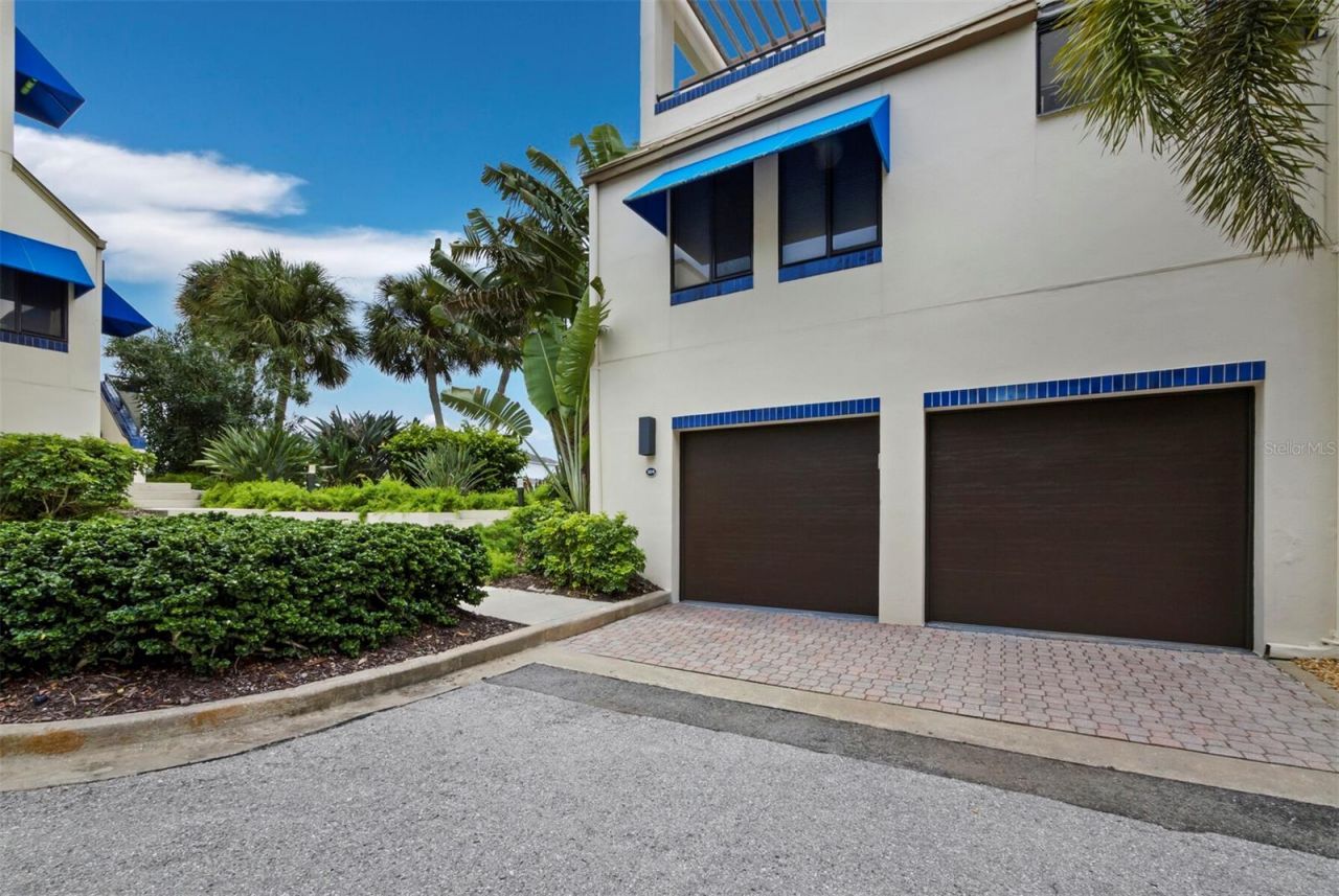 1906 Harbourside Drive, Unit 304, Longboat Key, FL 34228 Photo