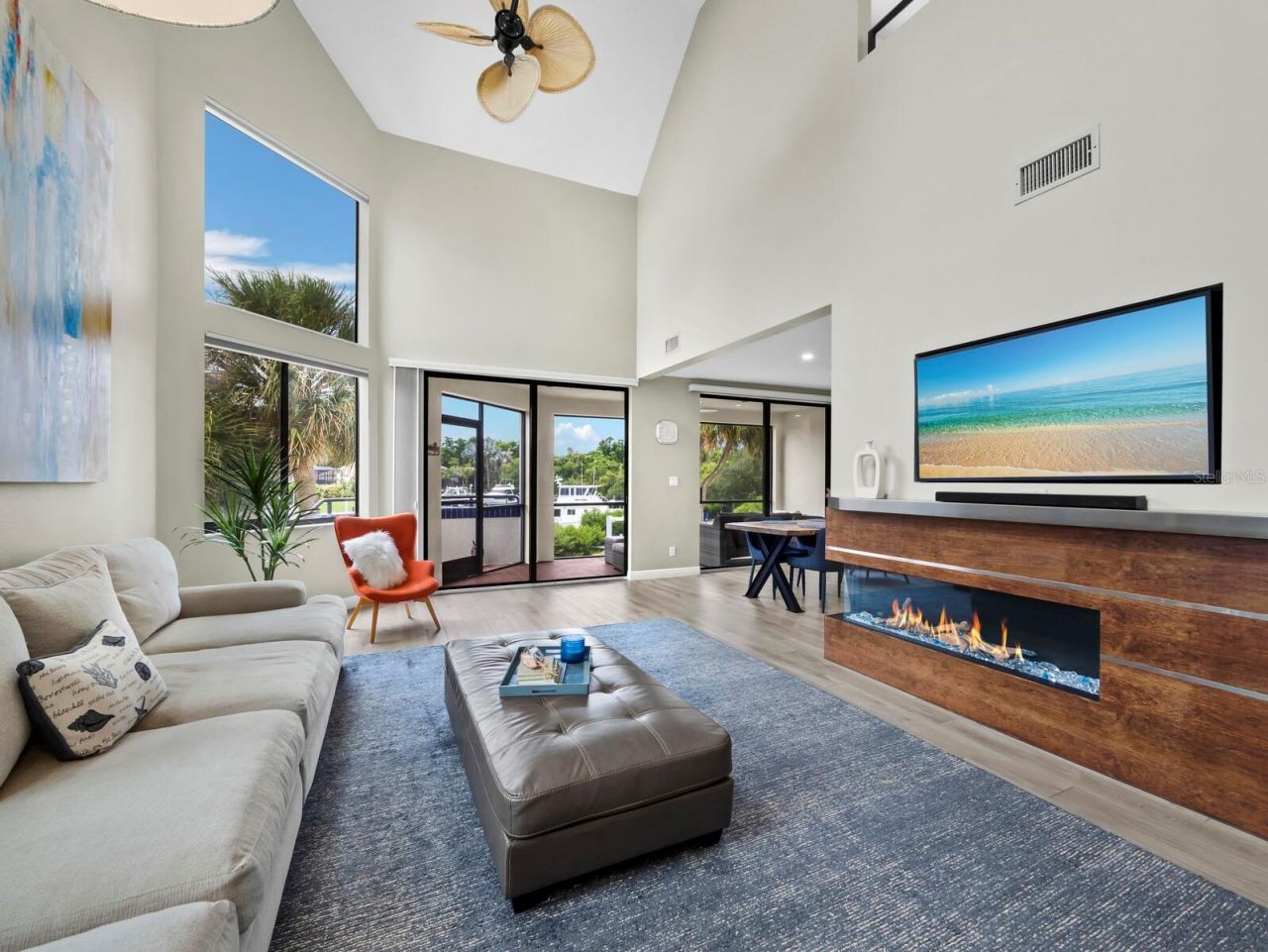 1906 Harbourside Drive, Unit 304, Longboat Key, FL 34228 Photo