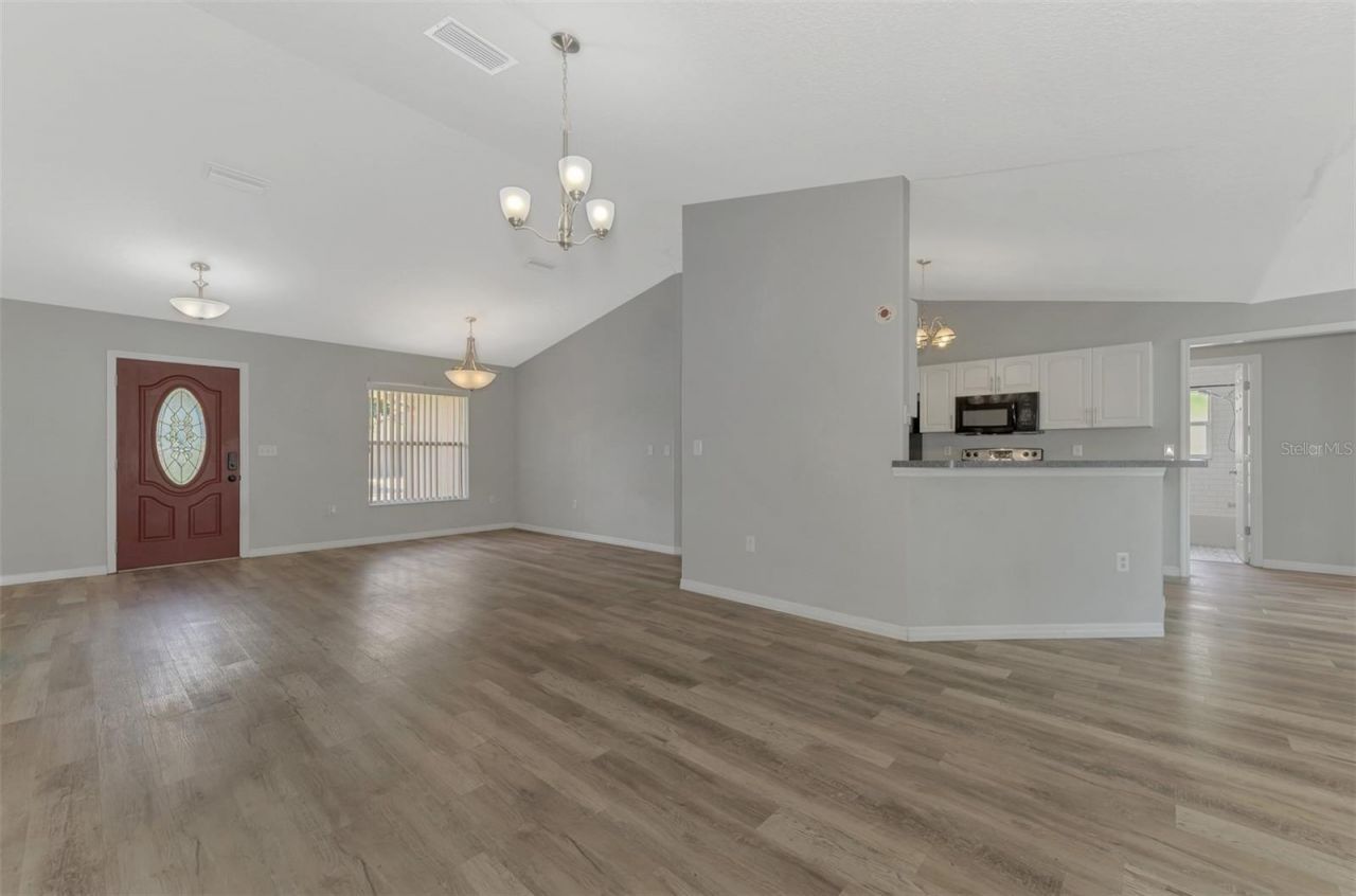 9311 27th Avenue E, Palmetto, FL 34221 Photo