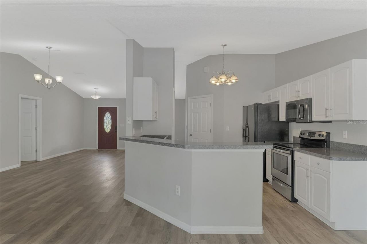 9311 27th Avenue E, Palmetto, FL 34221 Photo