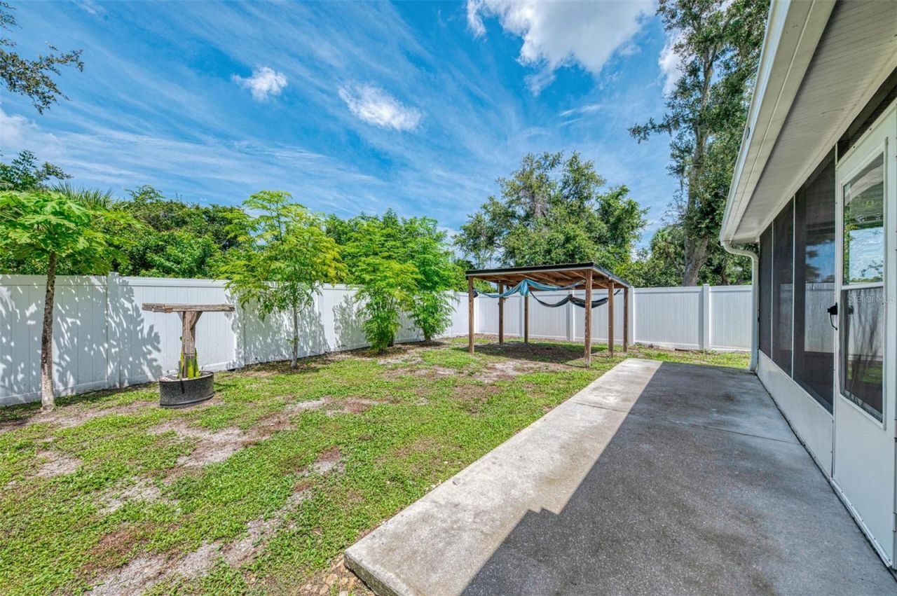 9311 27th Avenue E, Palmetto, FL 34221 Photo